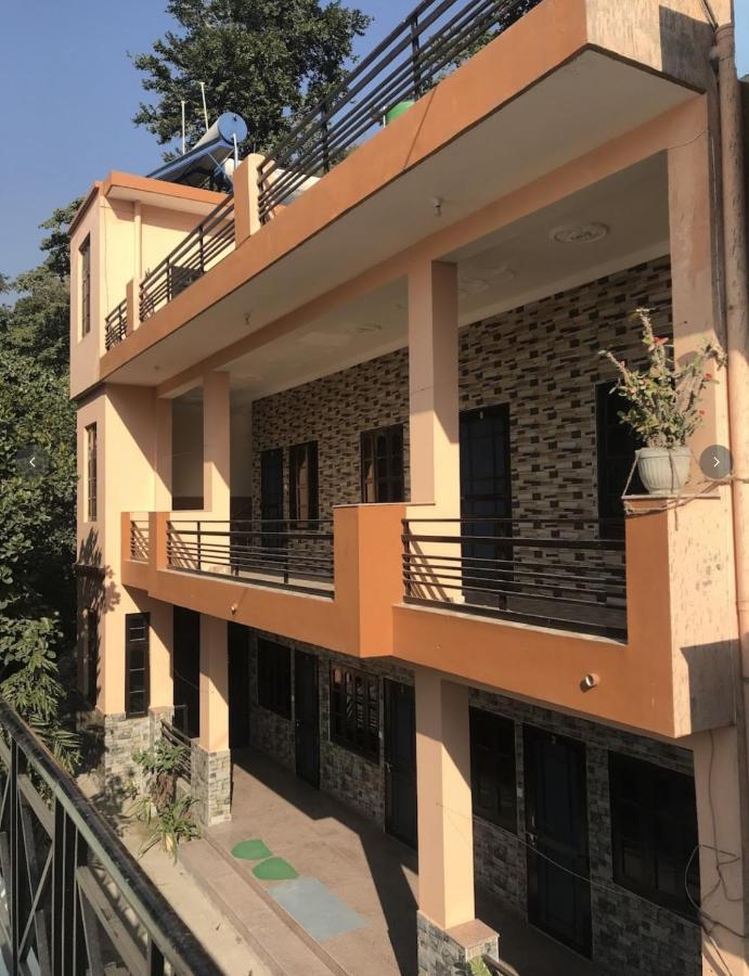 Karwaan Homestay Rishikesh Bagian luar foto